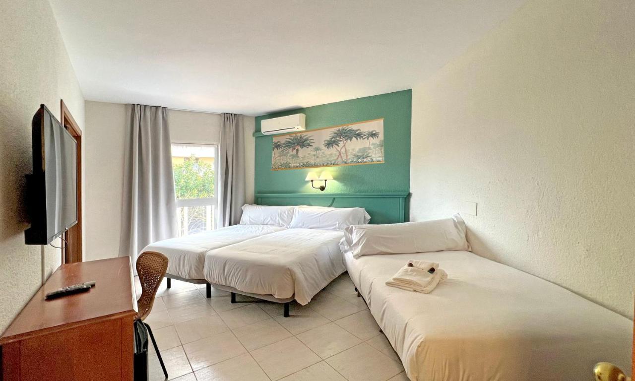 Hotel Moon Dreams Fuengirola Exterior foto